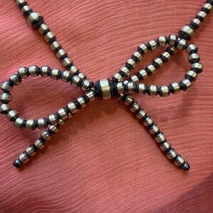 NWT Navajo pearls bow necklace. 18 inches